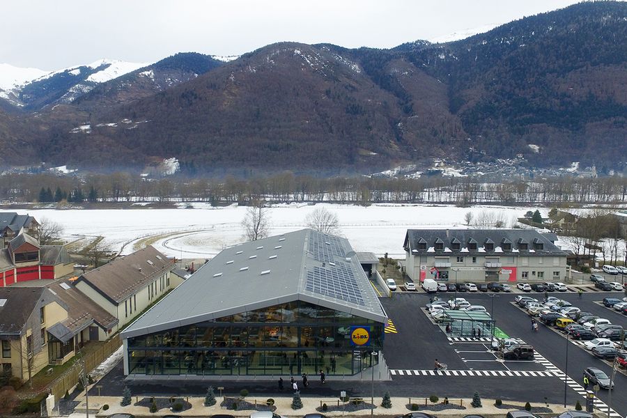 Construcció nau industrial comercial mixta Lidl (Luchon)
