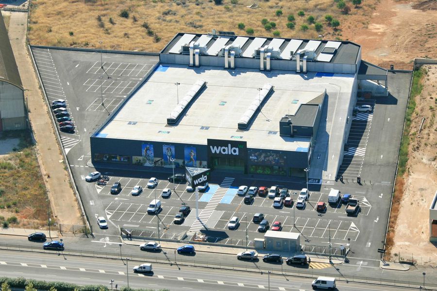 Construcció comercial prefabricat Wala (Tarragona)